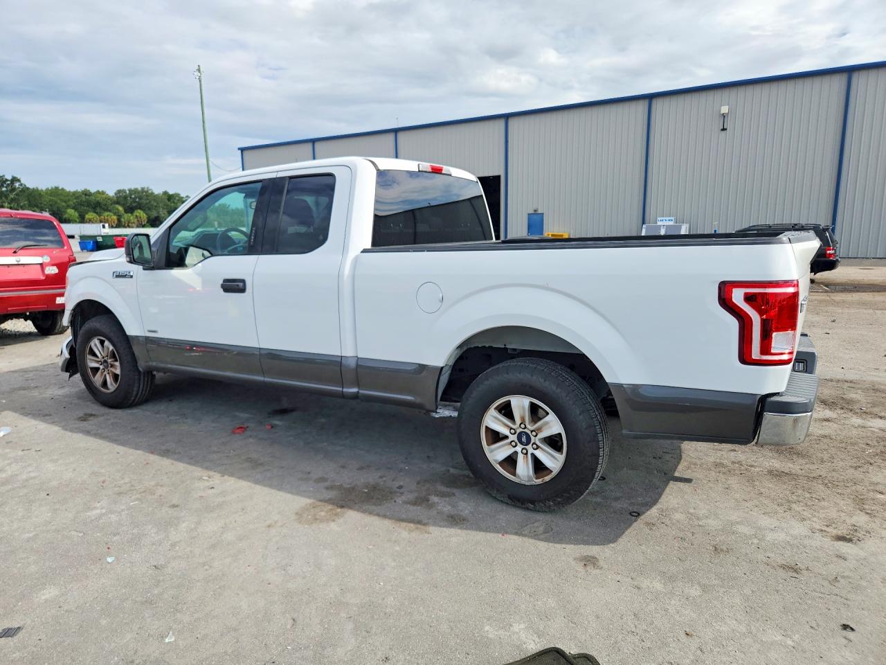 2017 FORD F150 SUPER CAB — снимка 2