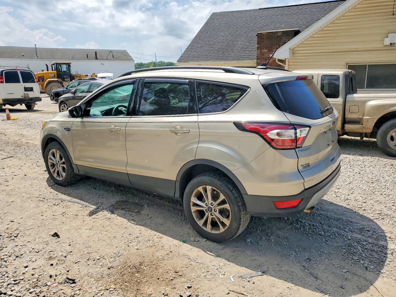 2018 FORD ESCAPE SE — снимка 2