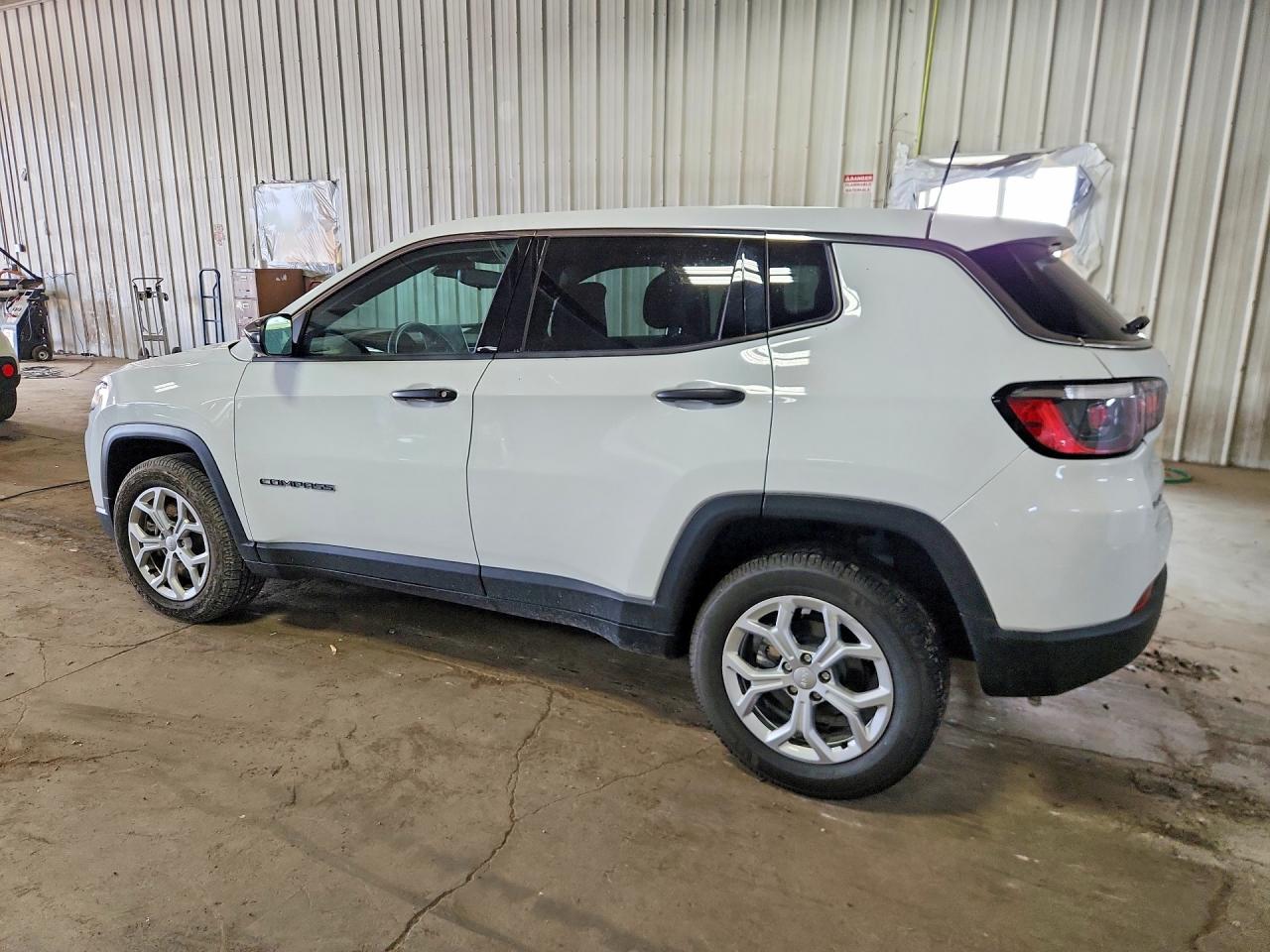 2024 JEEP COMPASS SPORT — снимка 2