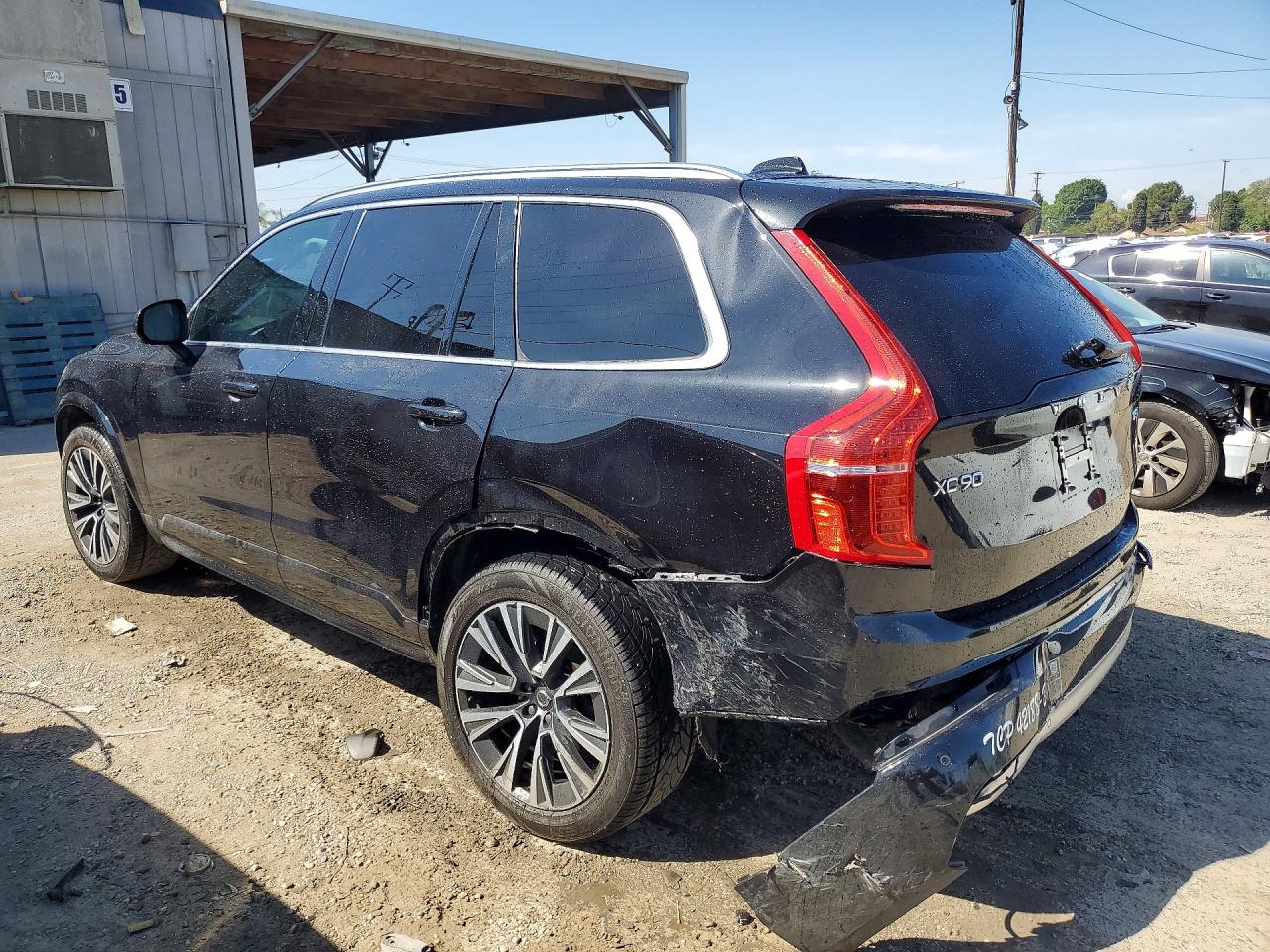 2022 VOLVO XC90 T5 MOMENTUM — снимка 2