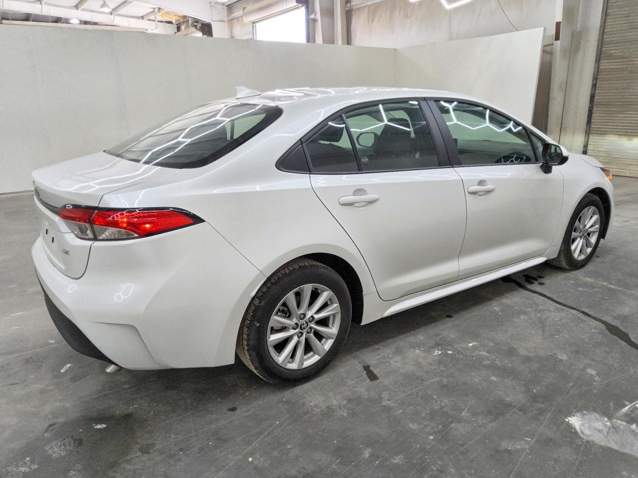 2025 TOYOTA COROLLA LE — снимка 3