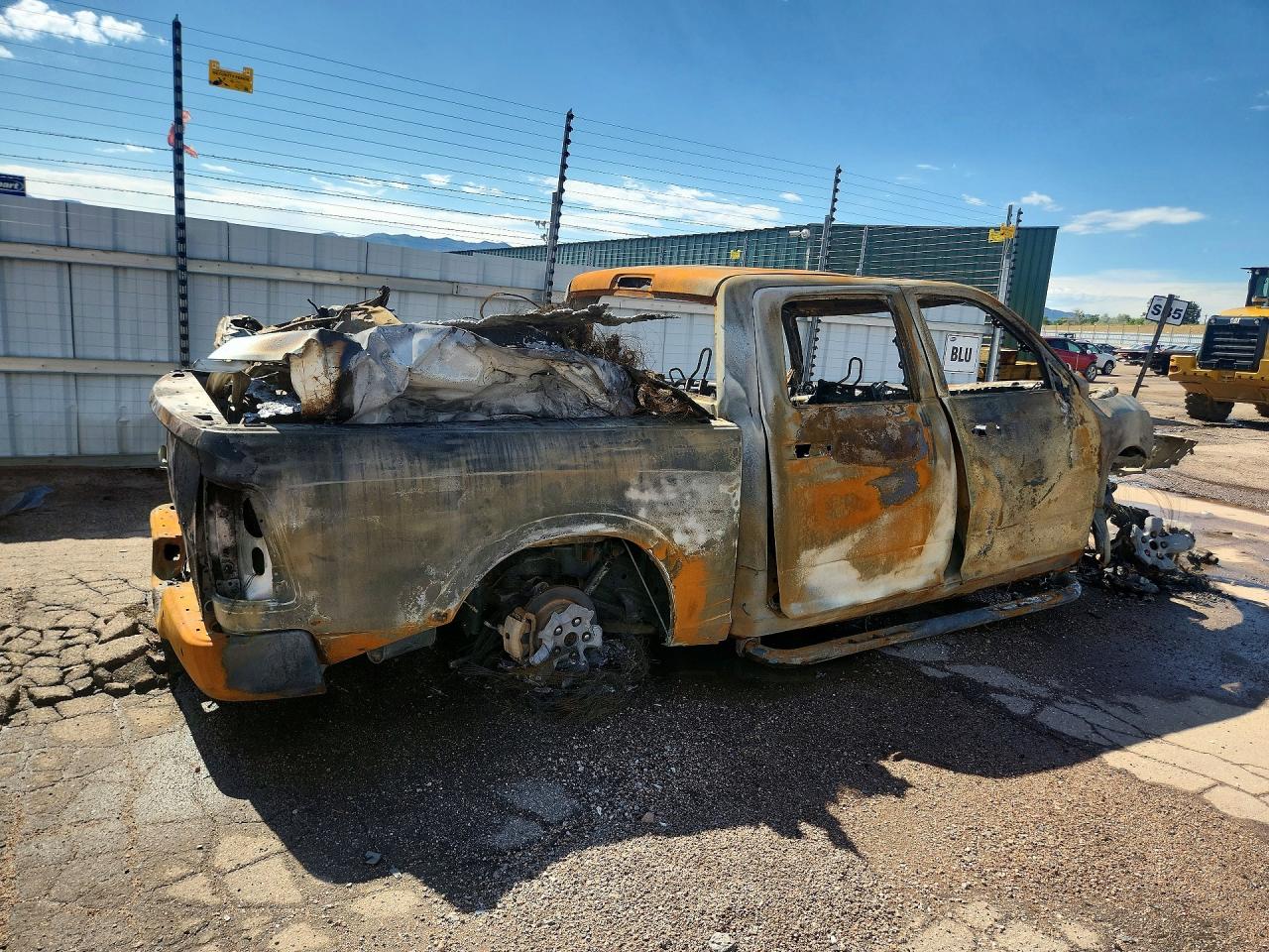 2019 RAM 1500 CLASSIC SLT — снимка 3