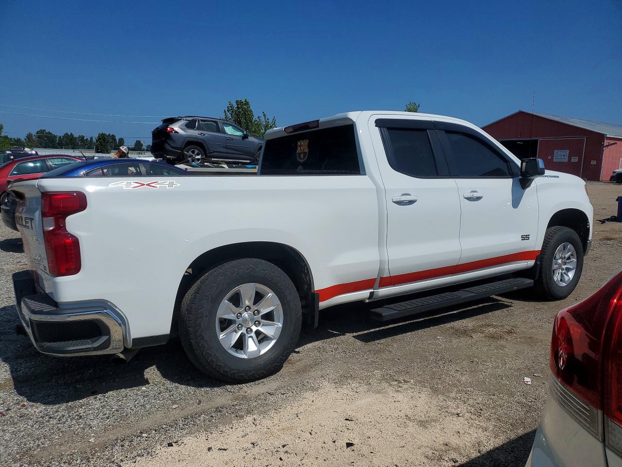 2023 CHEVROLET SILVERADO K1500 LT — снимка 3