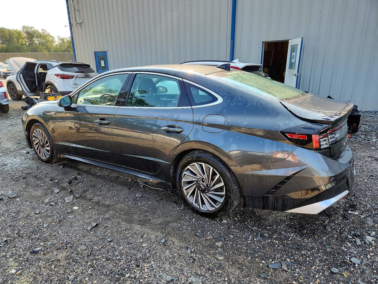2025 HYUNDAI SONATA HYBRID SEL — снимка 2