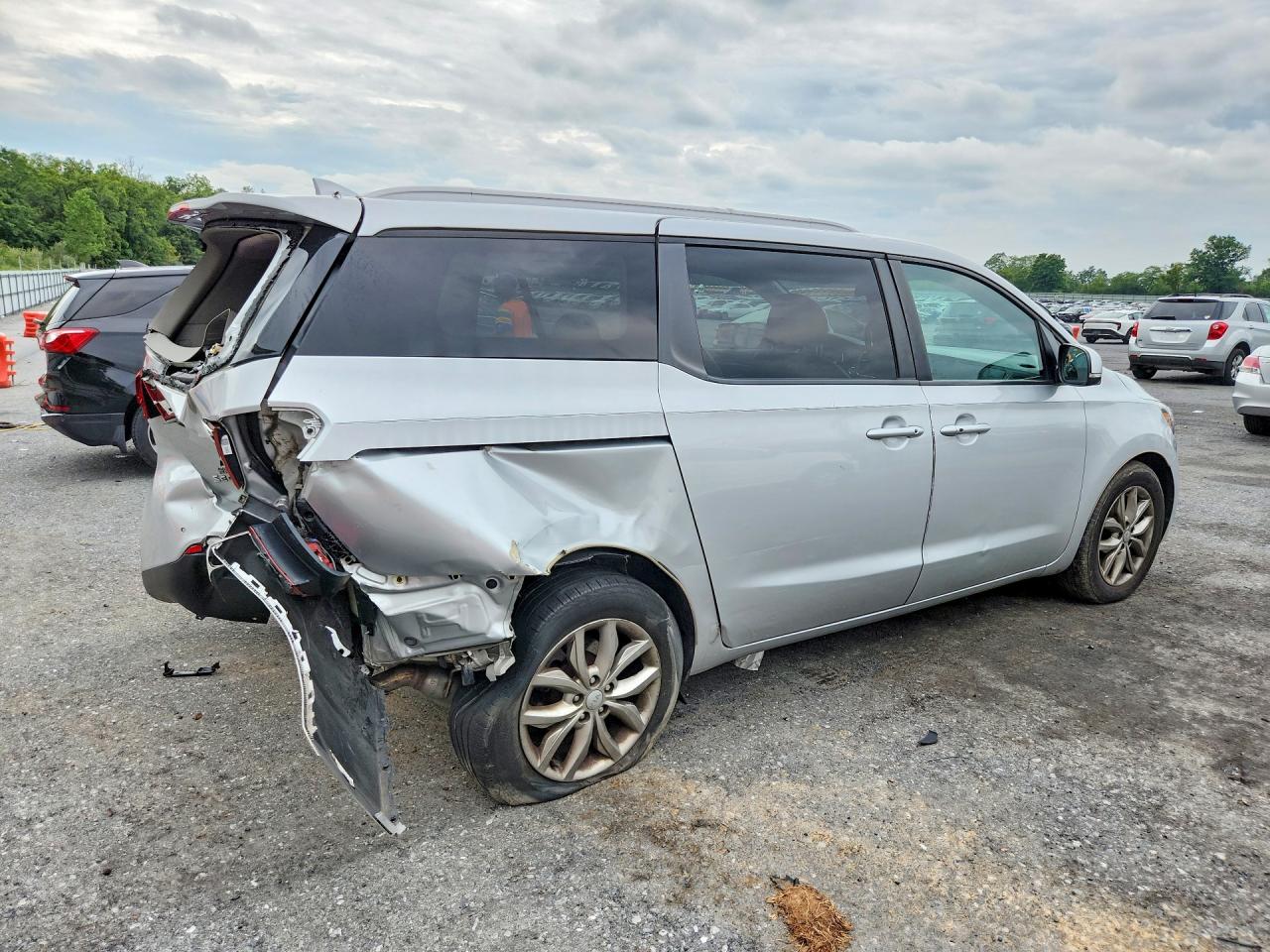 2019 KIA SEDONA LX — снимка 3