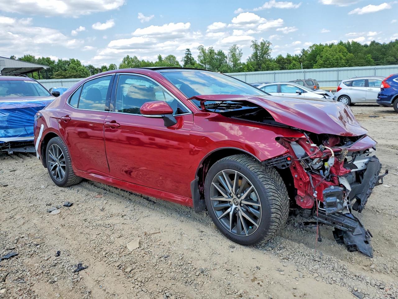 2021 TOYOTA CAMRY XLE — снимка 4