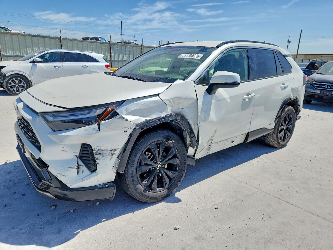 2022 TOYOTA RAV4 SE