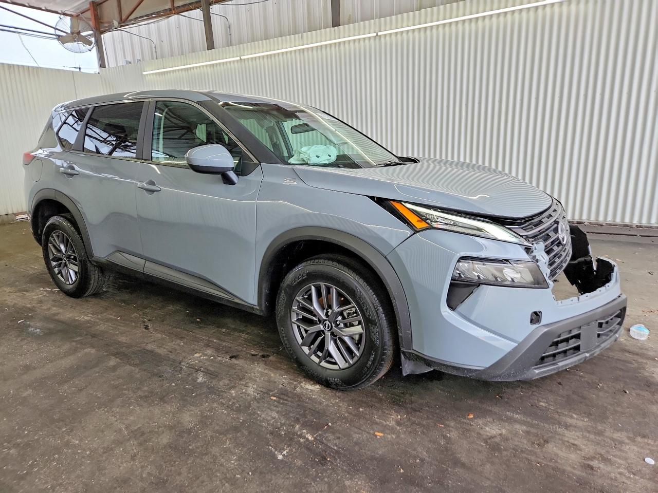 2026 NISSAN ROGUE SV — снимка 4