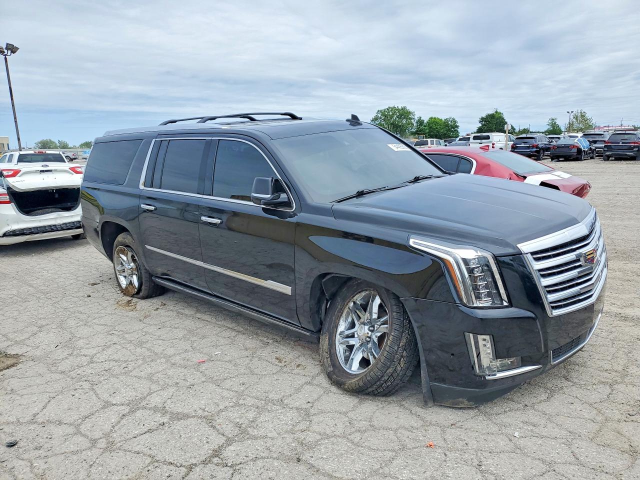 2017 CADILLAC ESCALADE ESV PLATINUM — снимка 4