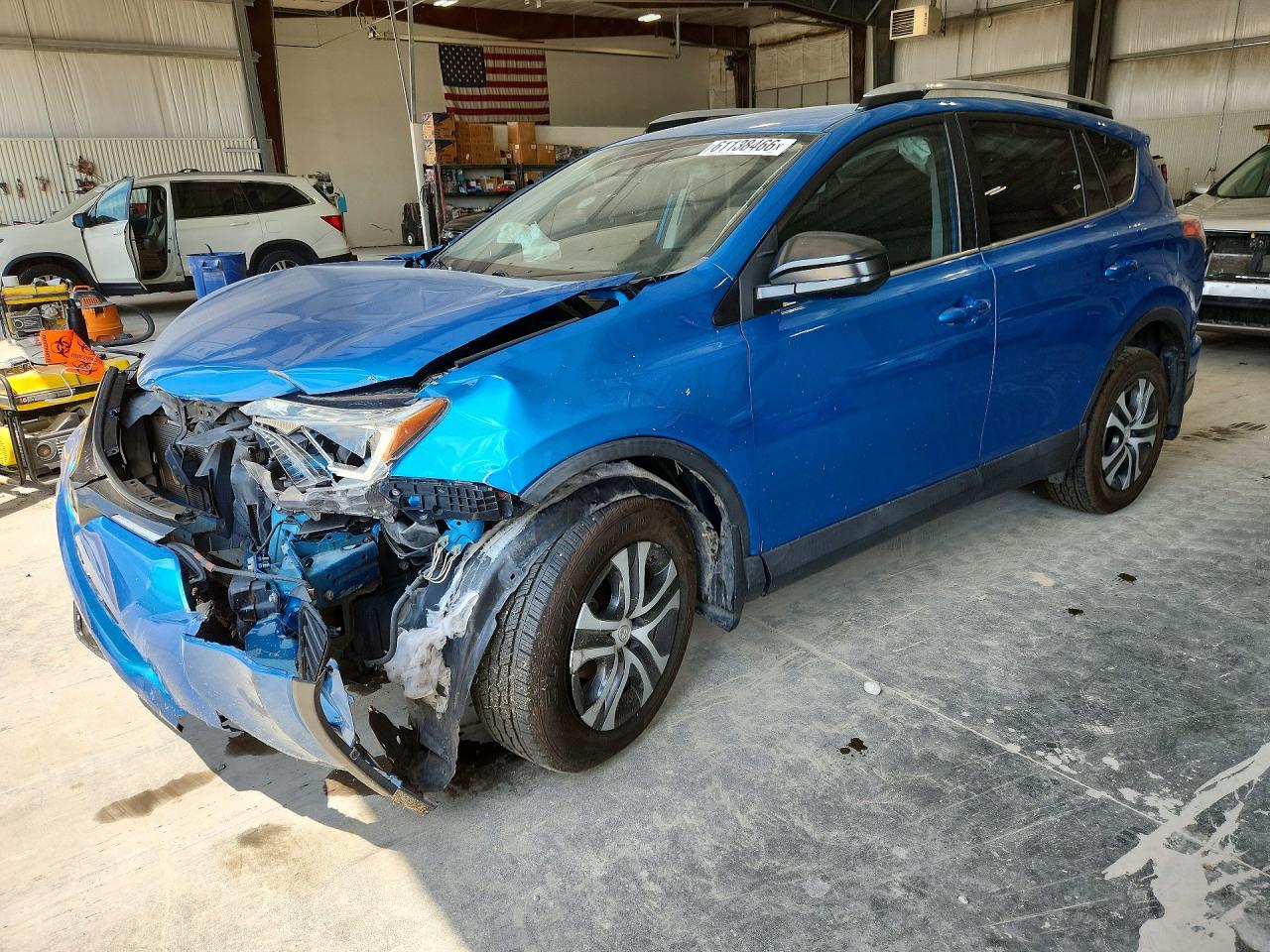 2017 TOYOTA RAV4 LE
