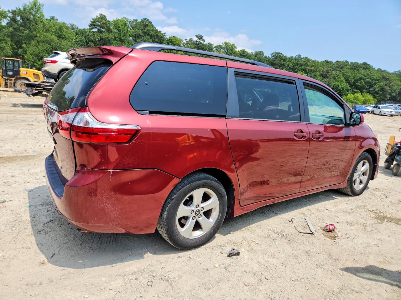 2018 TOYOTA SIENNA LE — снимка 3