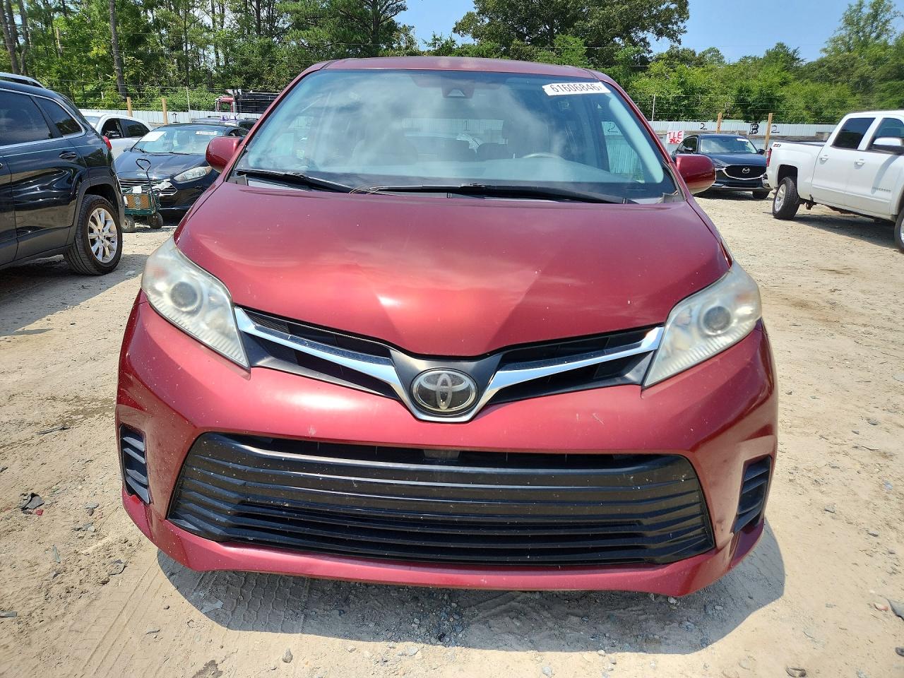 2018 TOYOTA SIENNA LE — снимка 5