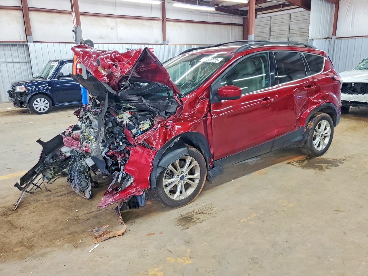 2017 FORD ESCAPE SE