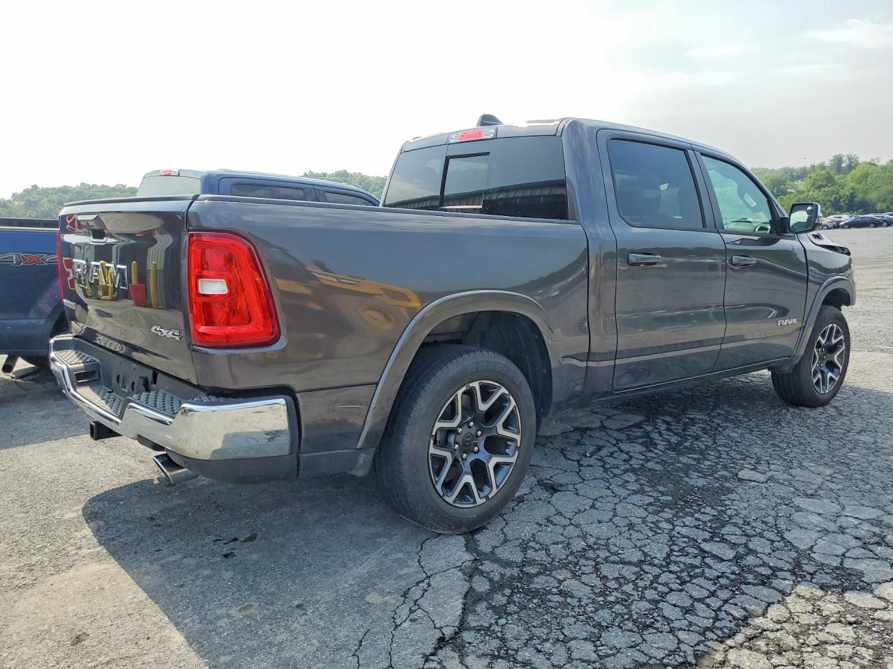 2026 RAM 1500 LARAMIE — снимка 3