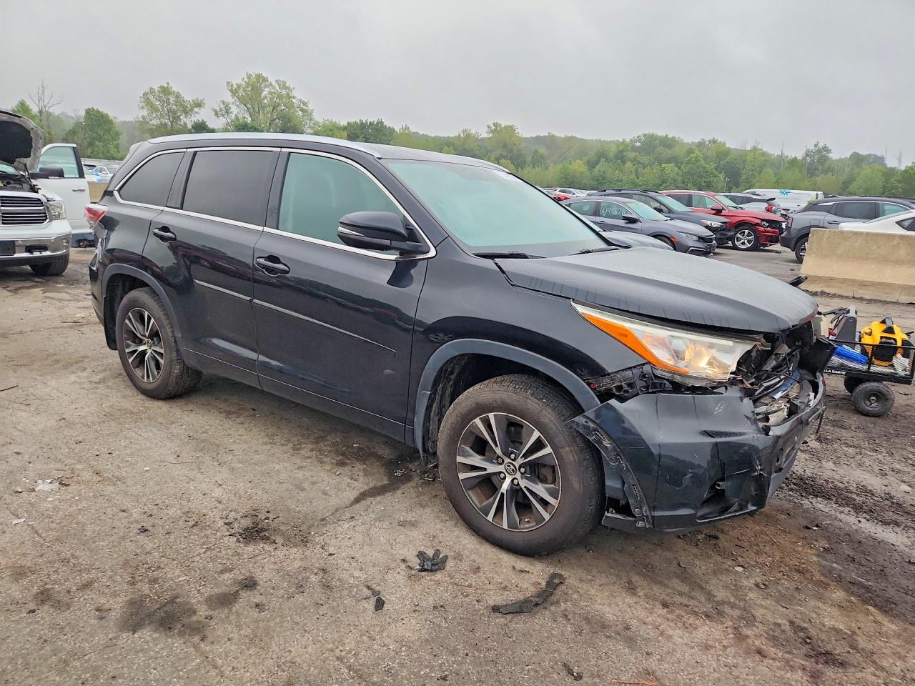 2016 TOYOTA HIGHLANDER XLE — снимка 4