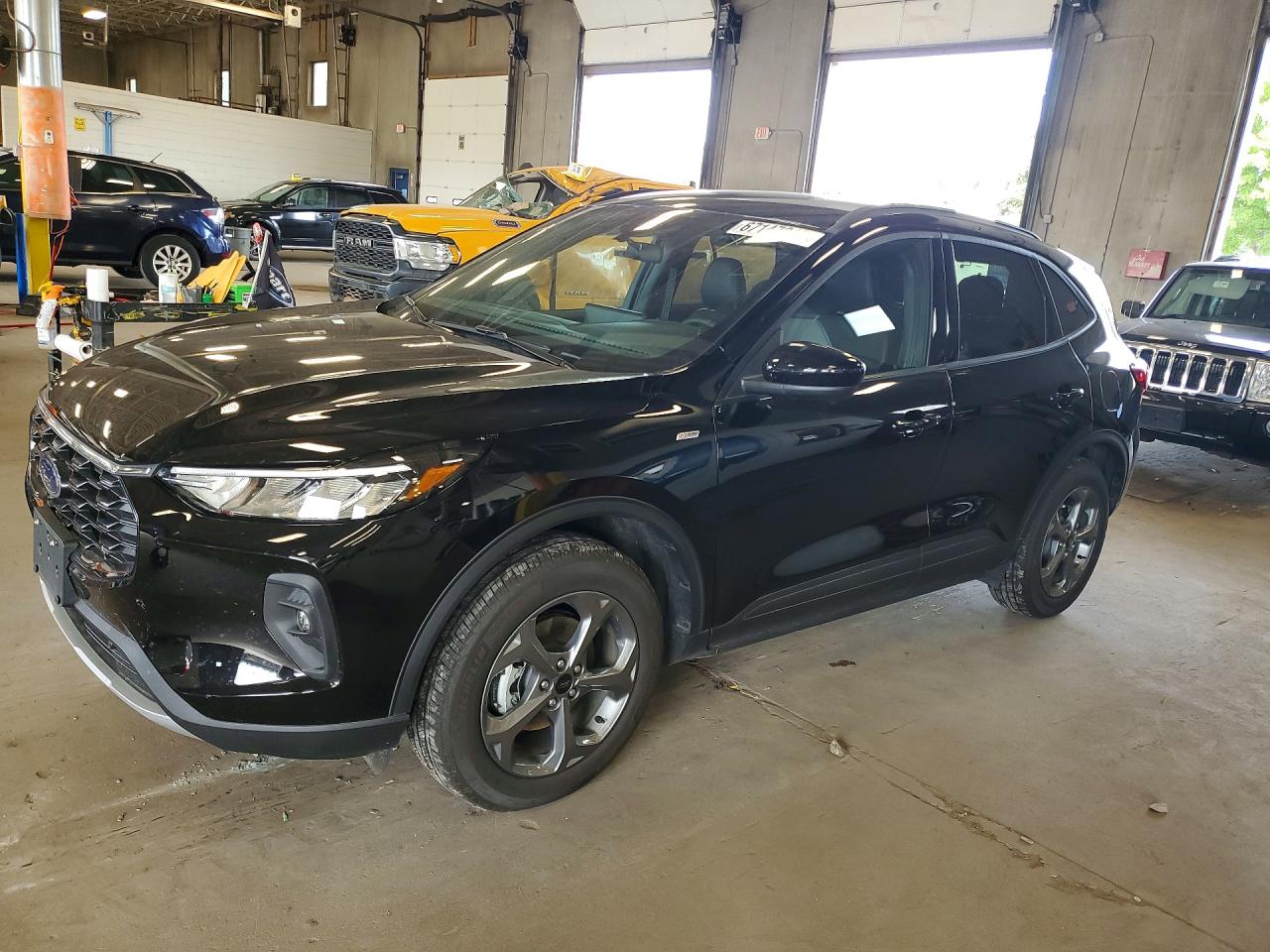 2026 FORD ESCAPE ST LINE SELECT