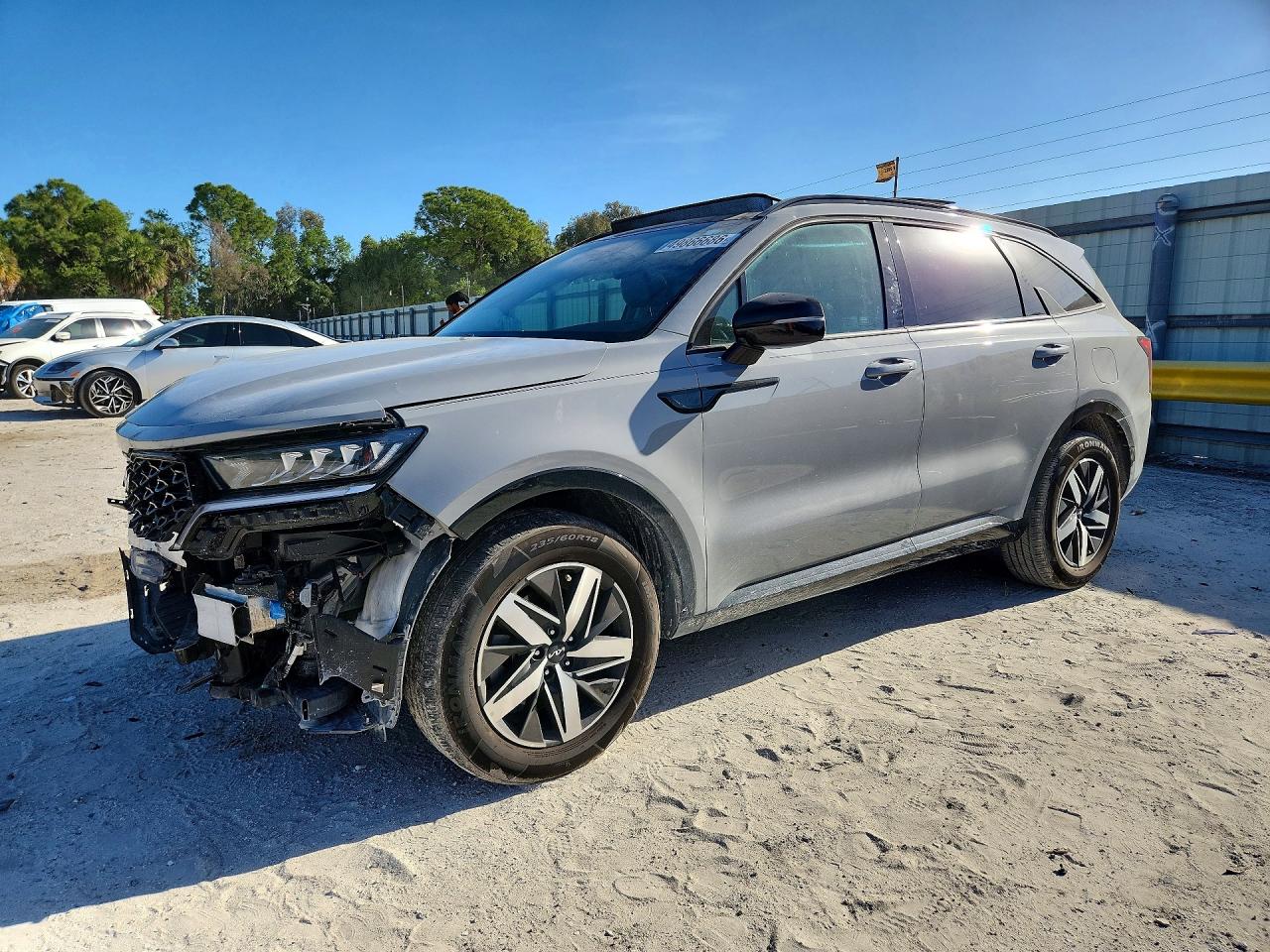 2023 KIA SORENTO EX