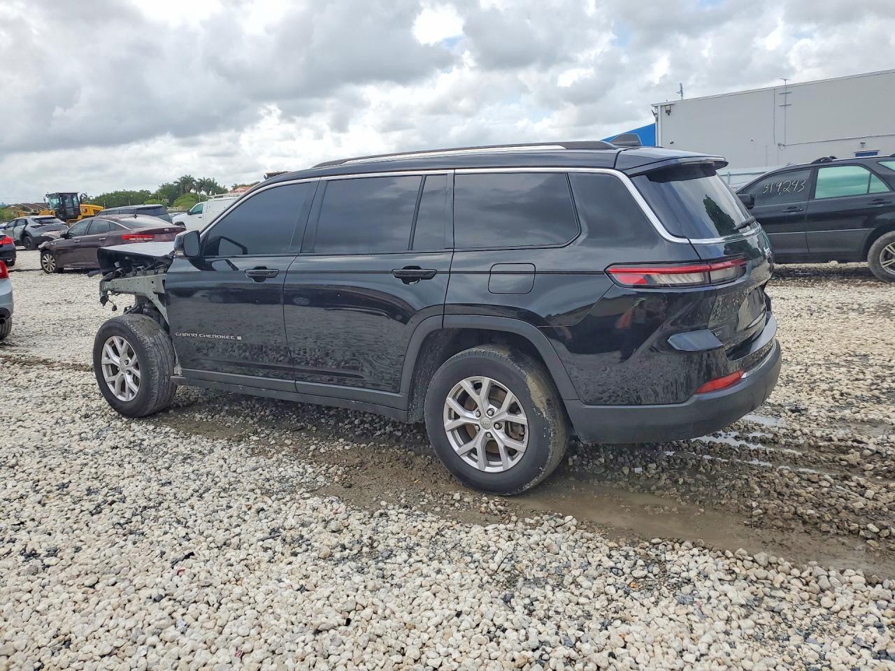 2022 JEEP GRAND CHEROKEE L LIMITED — снимка 2