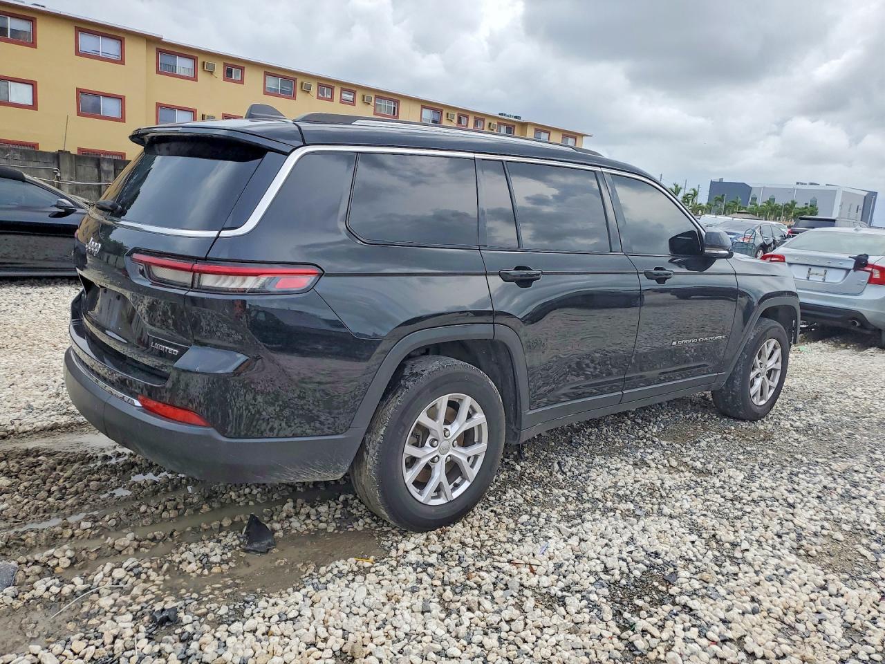 2022 JEEP GRAND CHEROKEE L LIMITED — снимка 3