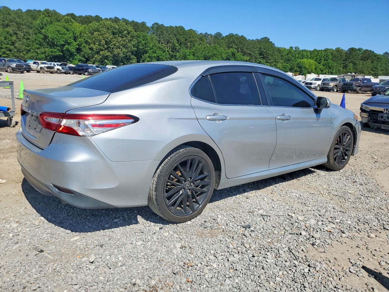 2018 TOYOTA CAMRY L — снимка 3