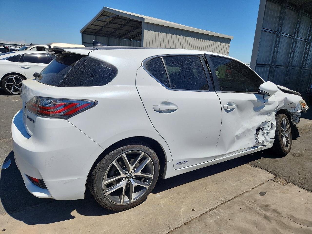 2016 LEXUS CT 200 — снимка 3