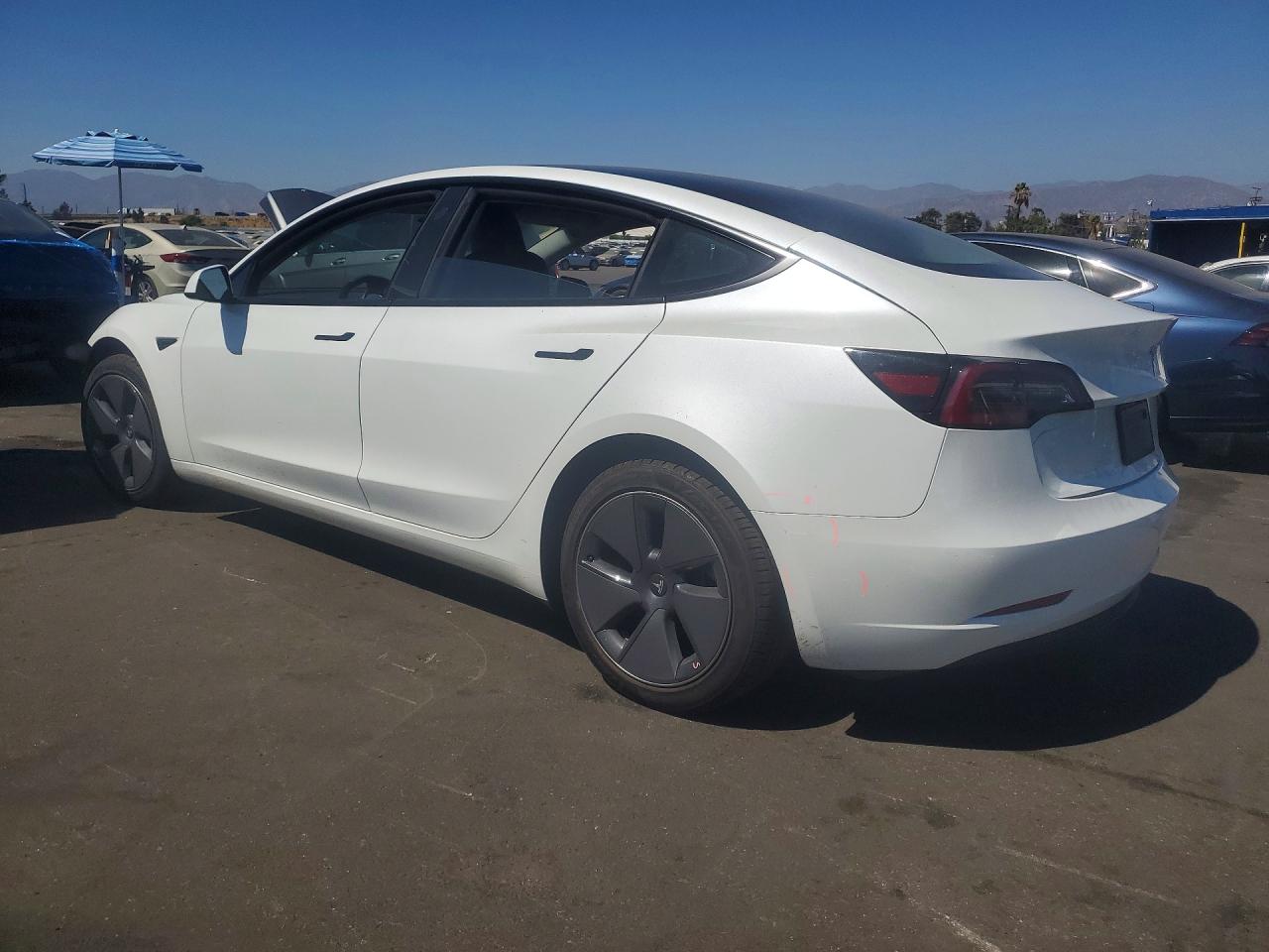 2023 TESLA MODEL 3 — снимка 2