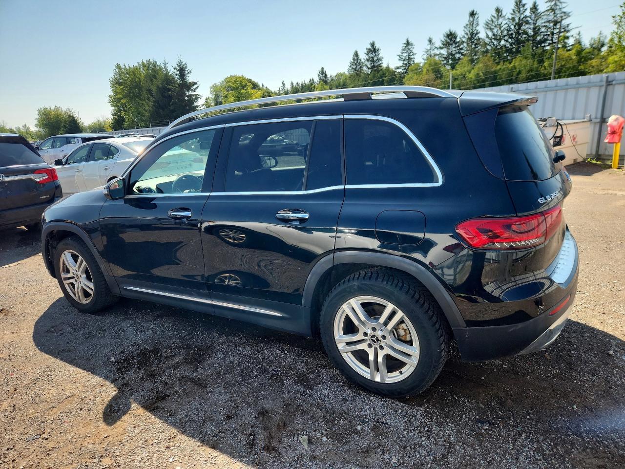 2020 MERCEDES-BENZ GLB 250 4MATIC — снимка 2