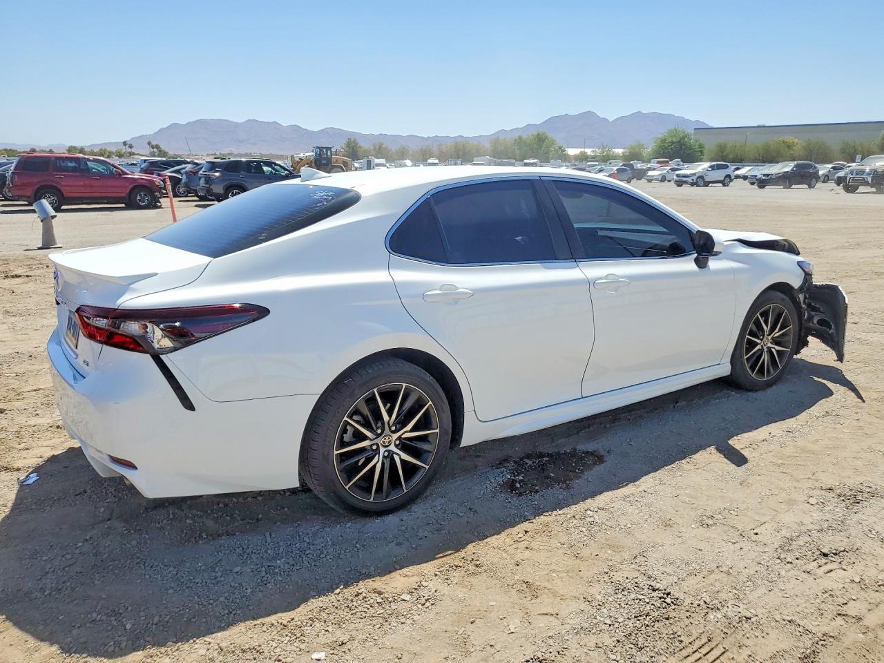 2023 TOYOTA CAMRY SE — снимка 3
