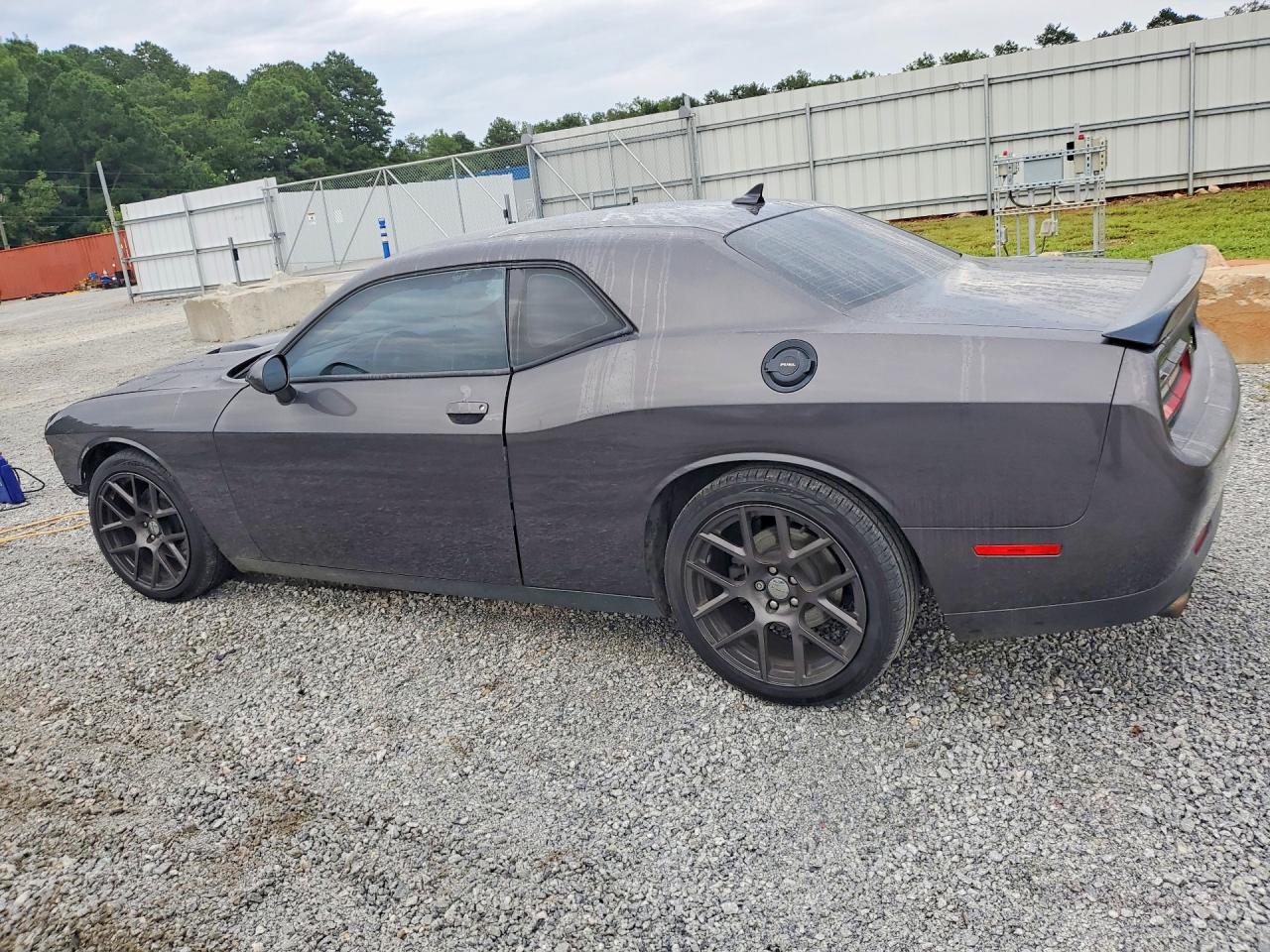 2016 DODGE CHALLENGER R/T — снимка 2