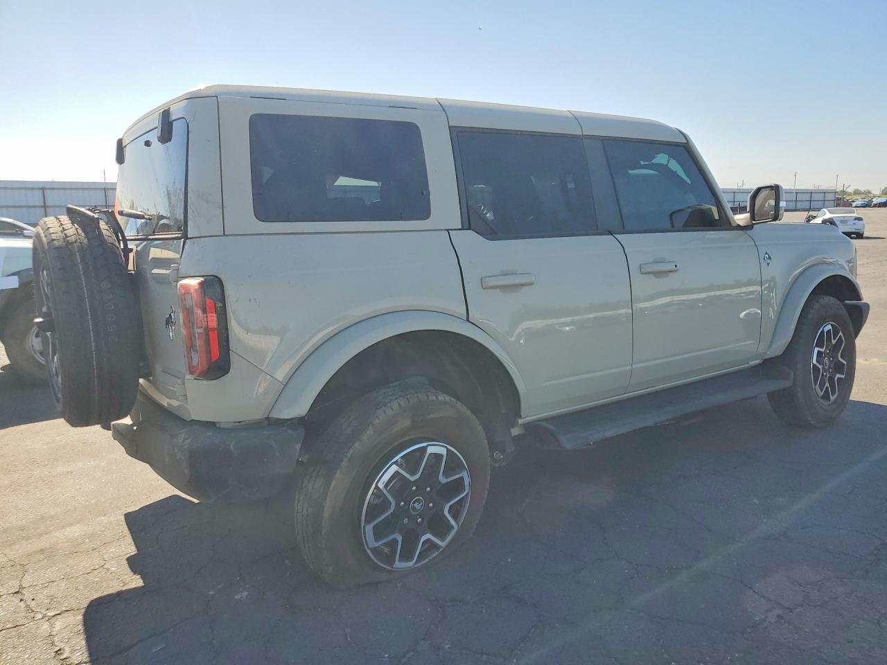 2025 FORD BRONCO OUTER BANKS — снимка 3