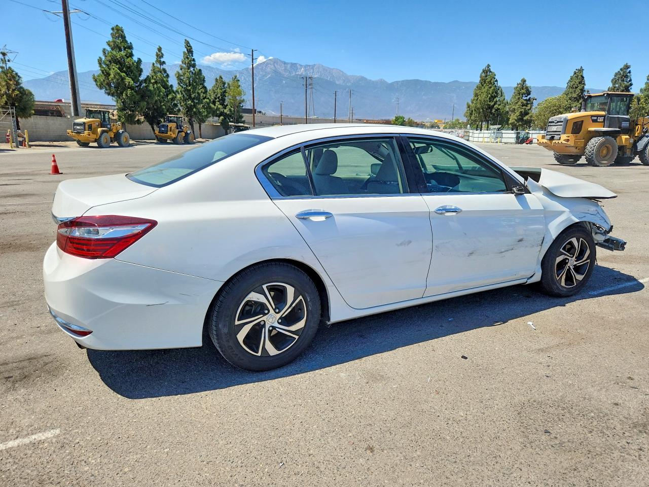 2017 HONDA ACCORD LX — снимка 3