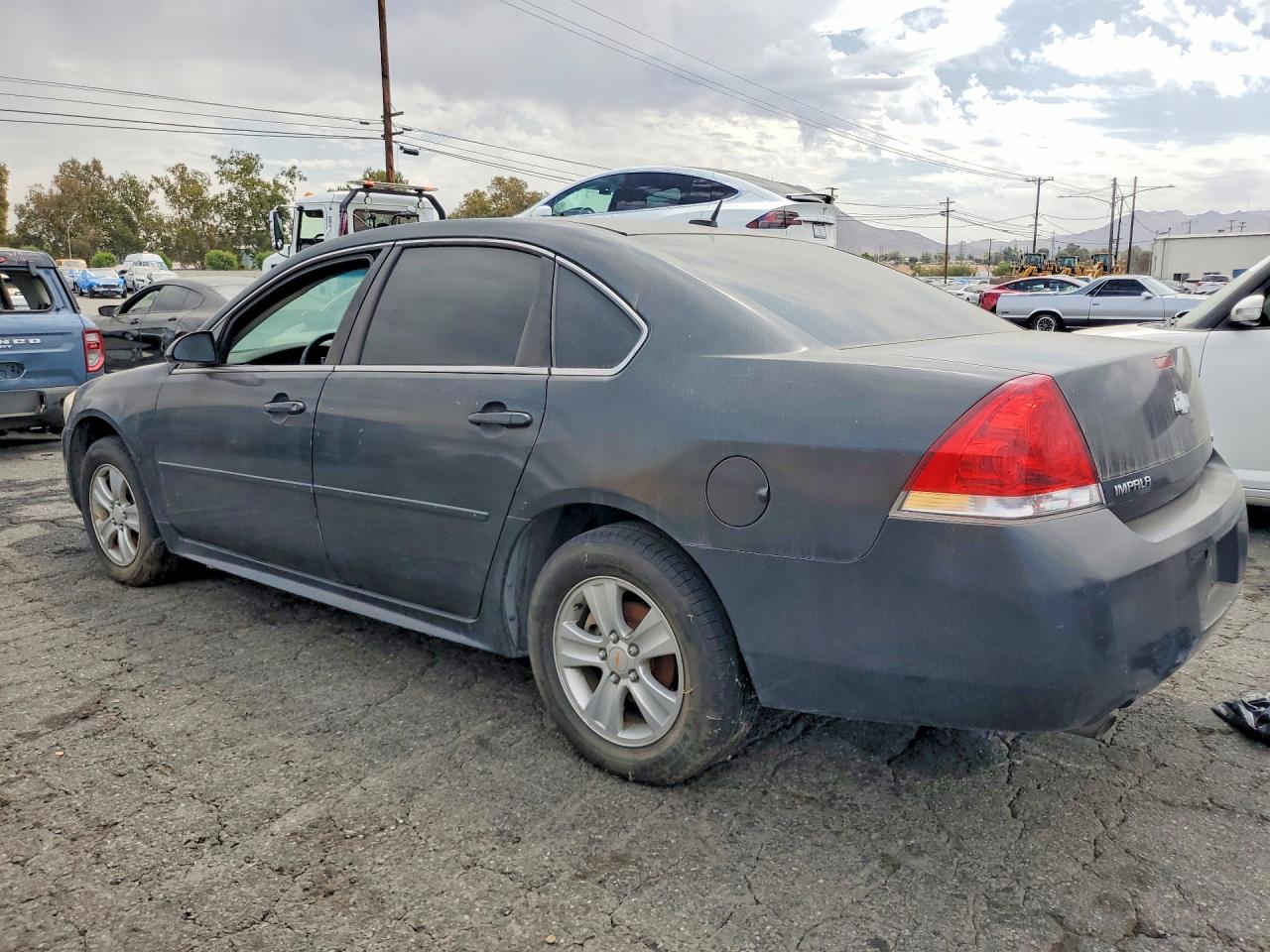 2015 CHEVROLET IMPALA LIMITED LS — снимка 2