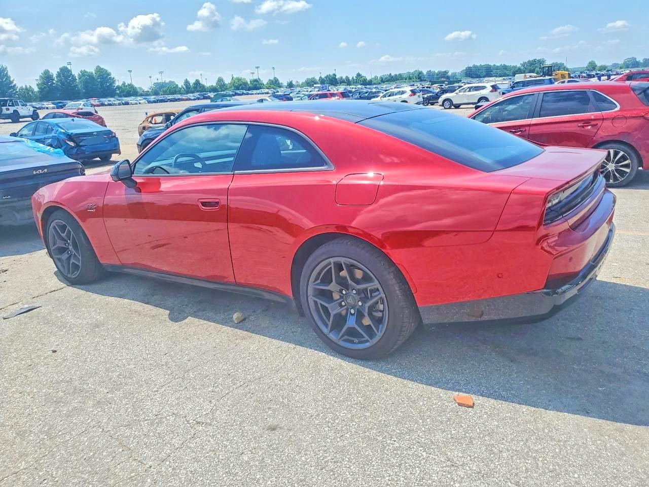 2024 DODGE CHARGER DAYTONA R/T — снимка 2