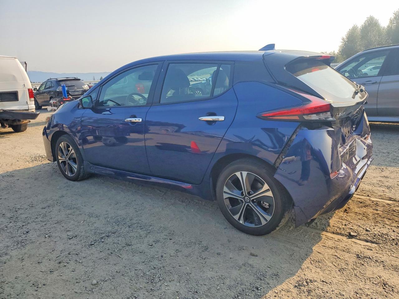 2022 NISSAN LEAF SV PLUS — снимка 2