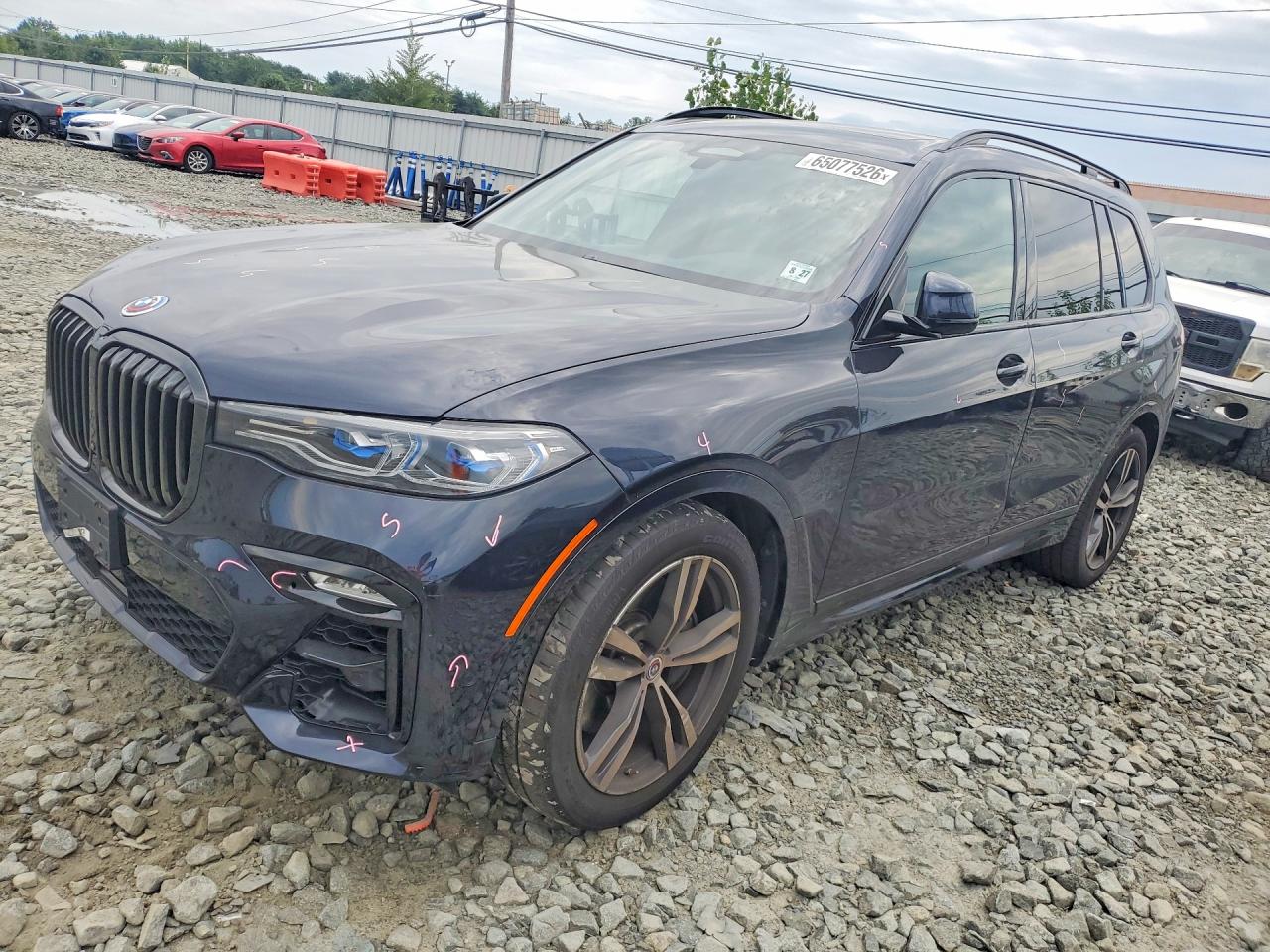 2022 BMW X7 M50I