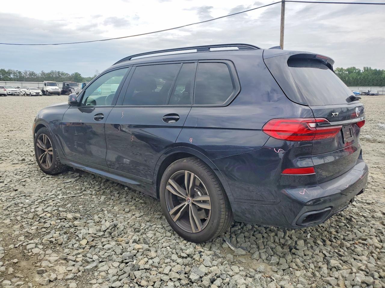 2022 BMW X7 M50I — снимка 2