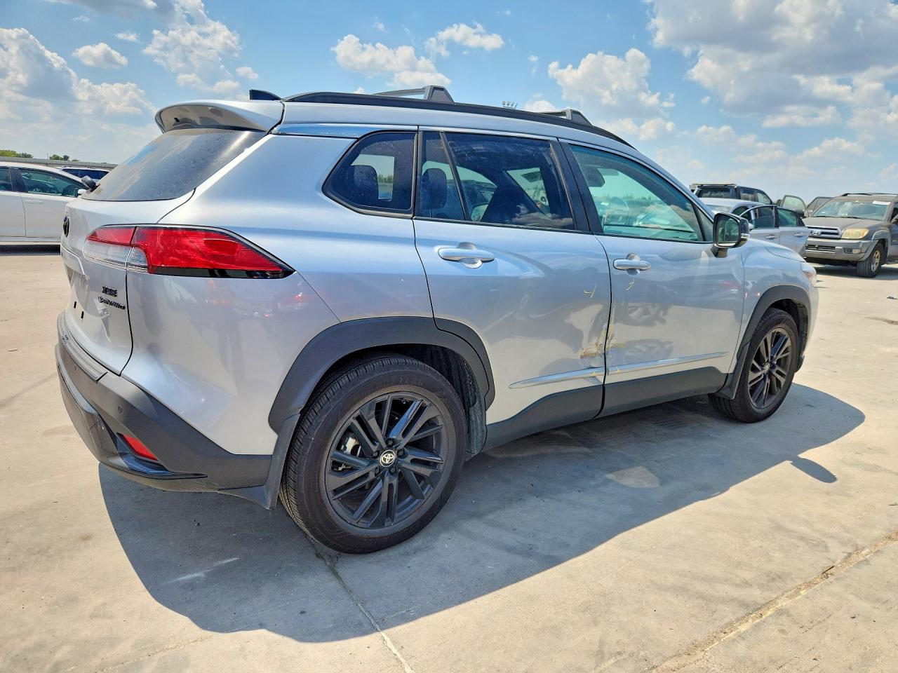 2026 TOYOTA COROLLA CROSS HYBRID XSE — снимка 3