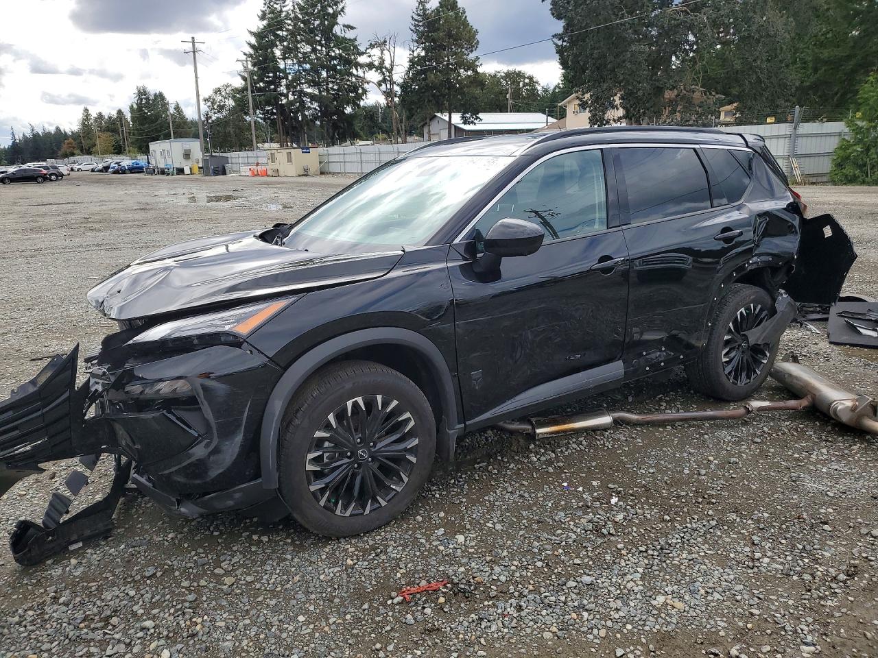 2026 NISSAN ROGUE DARK ARMOR