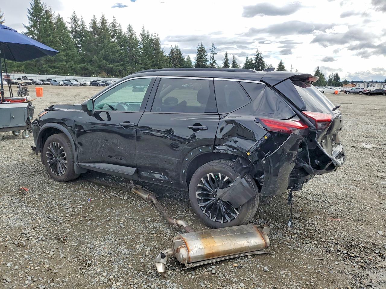 2026 NISSAN ROGUE DARK ARMOR — снимка 2