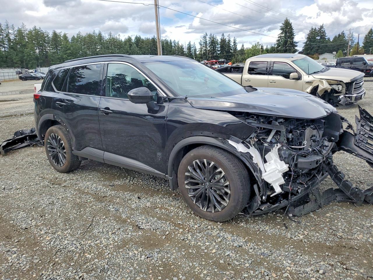 2026 NISSAN ROGUE DARK ARMOR — снимка 4