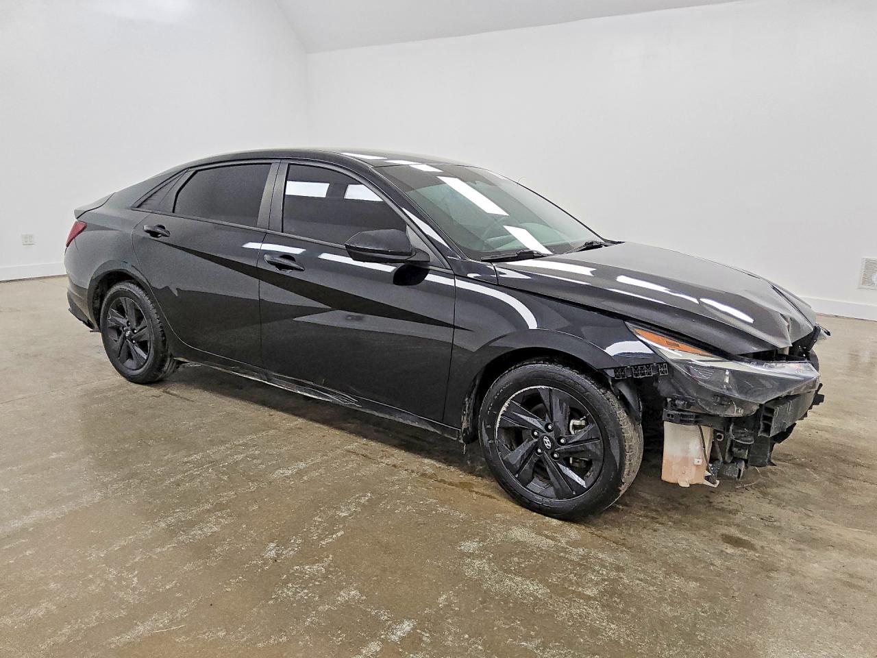 2023 HYUNDAI ELANTRA BLUE — снимка 4