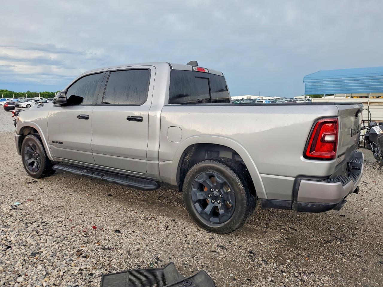 2025 RAM 1500 — снимка 2
