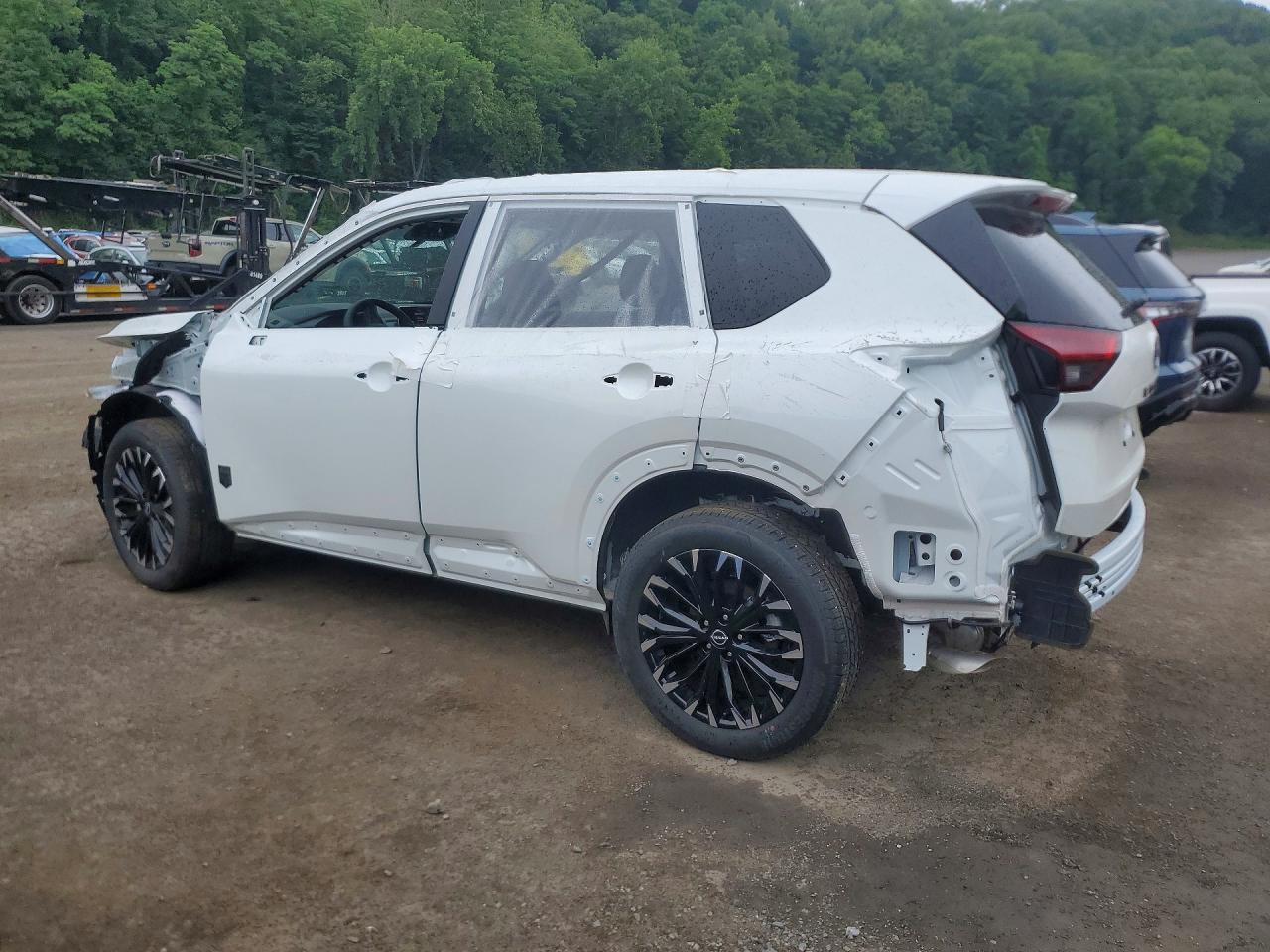 2026 NISSAN ROGUE DARK ARMOR — снимка 2