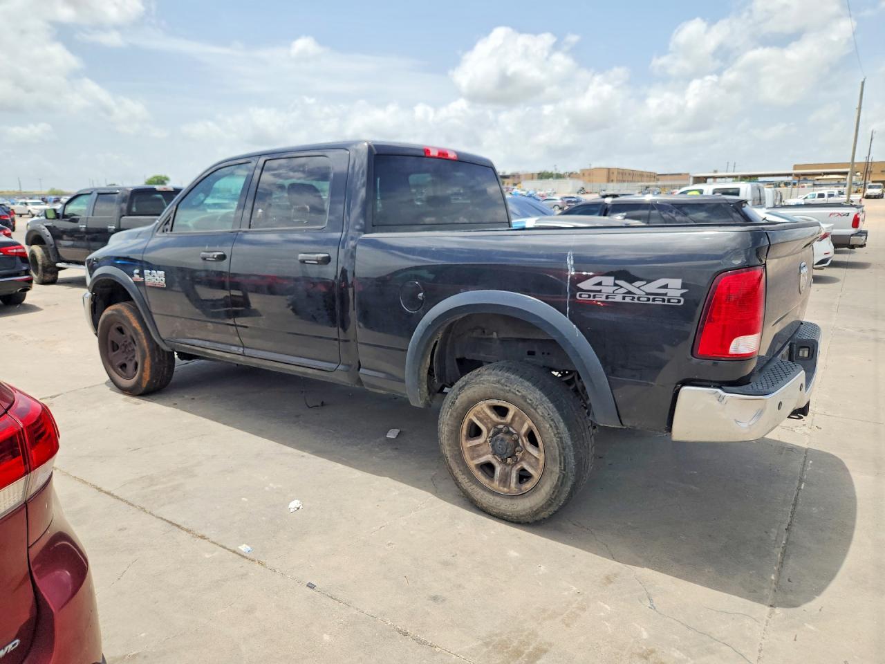 2018 RAM 2500 ST — снимка 2