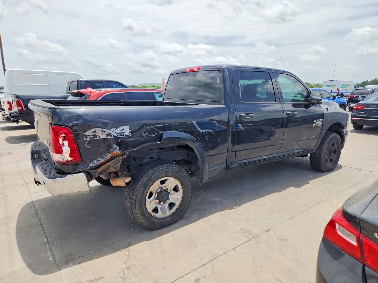 2018 RAM 2500 ST — снимка 3