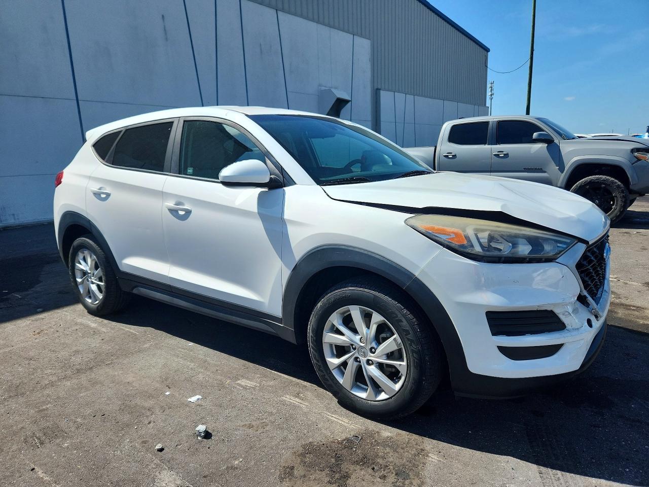 2019 HYUNDAI TUCSON SE — снимка 4