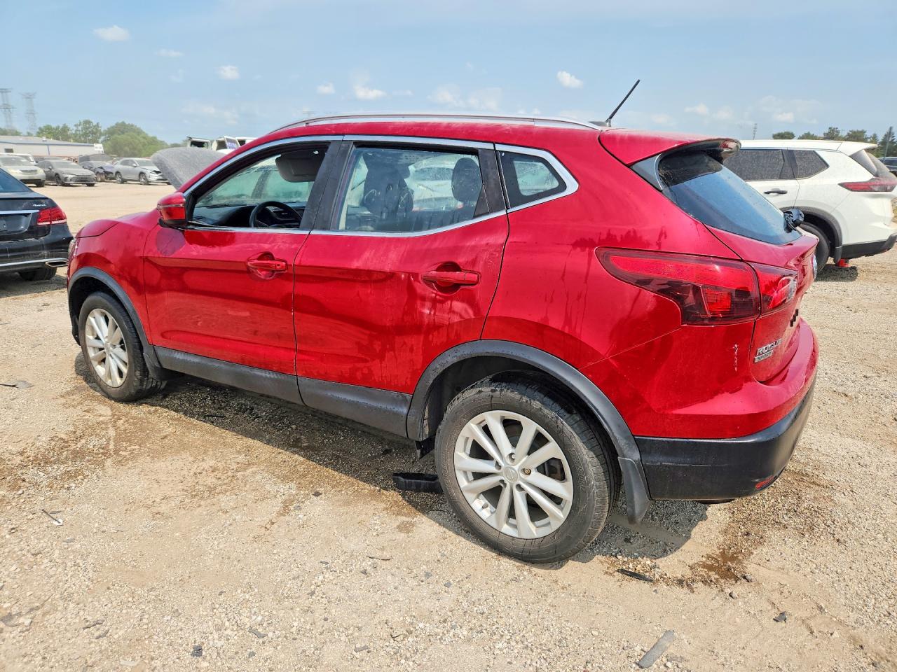 2018 NISSAN ROGUE SPORT SV — снимка 2