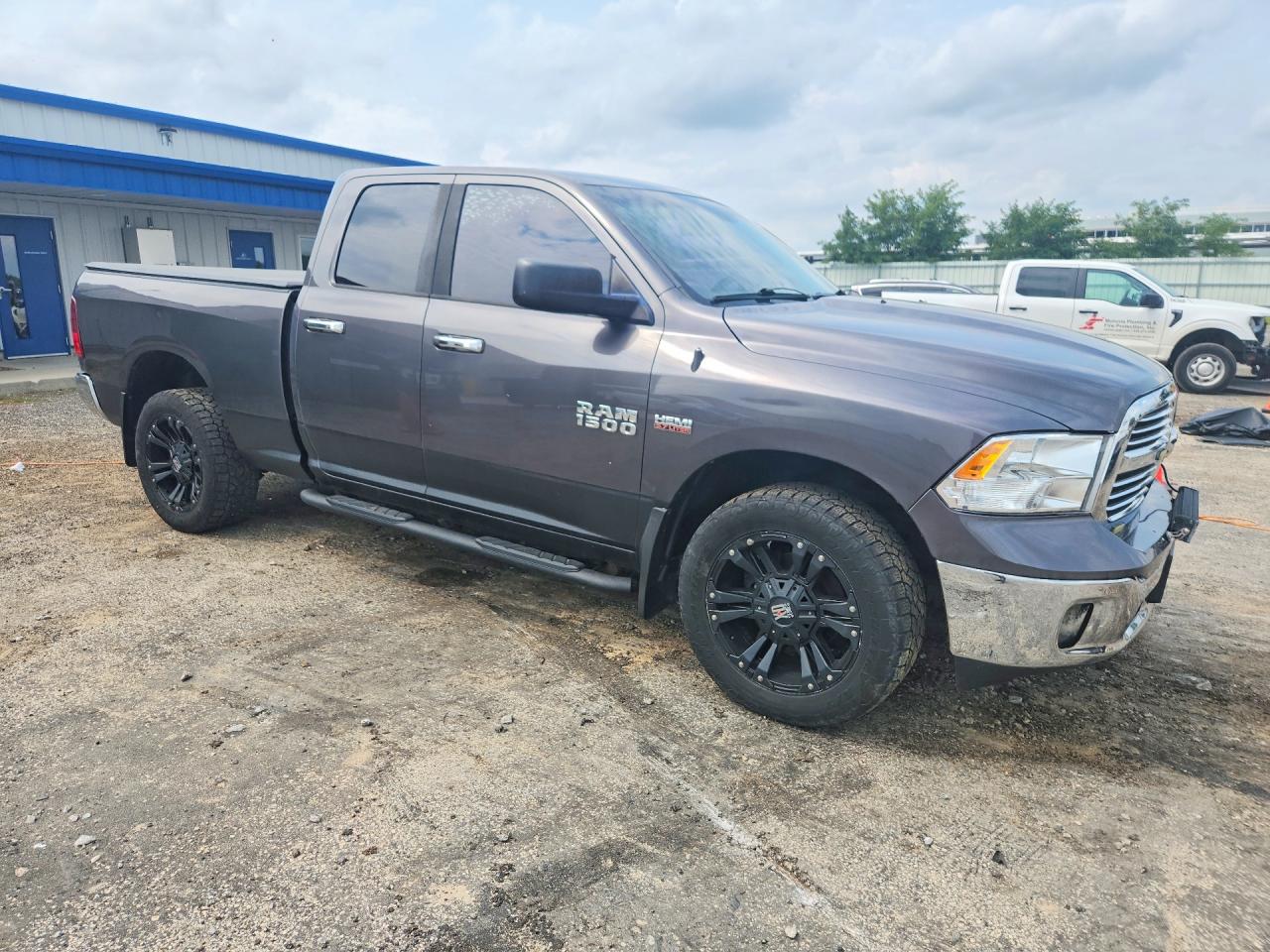 2015 RAM 1500 SLT — снимка 4