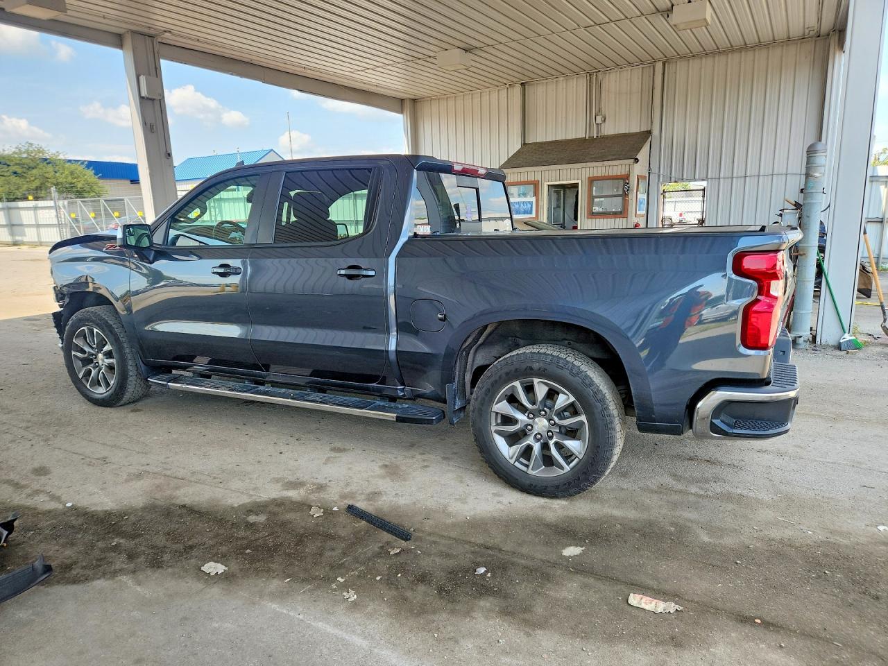 2021 CHEVROLET SILVERADO K1500 LT — снимка 2
