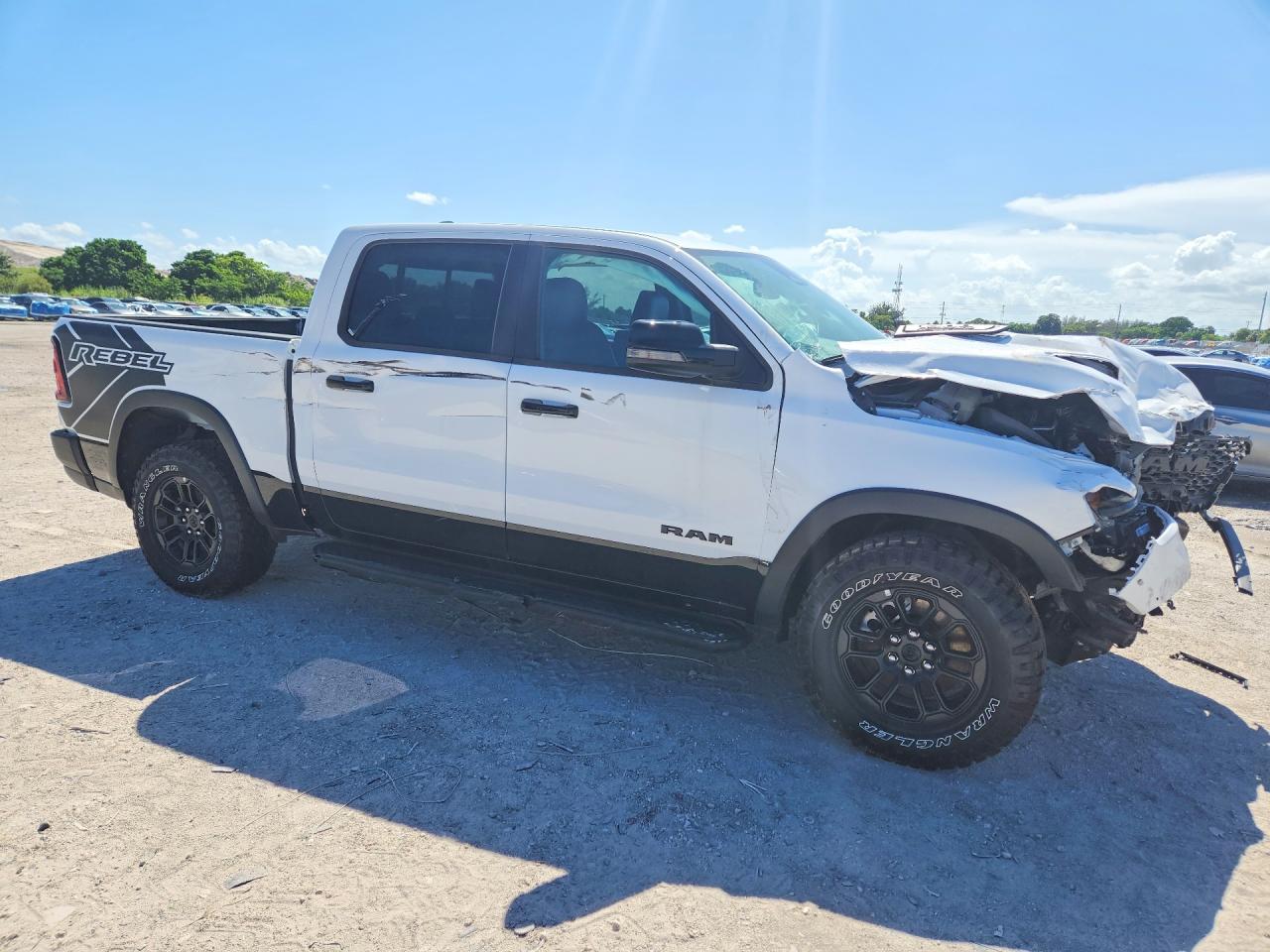 2026 RAM 1500 REBEL — снимка 4